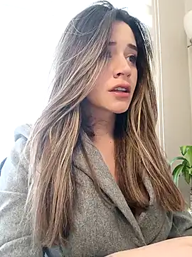 maliciaworld online show from 3, 2, 2025