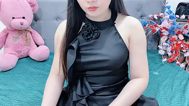 Funikio online show from 13, 4, 2026