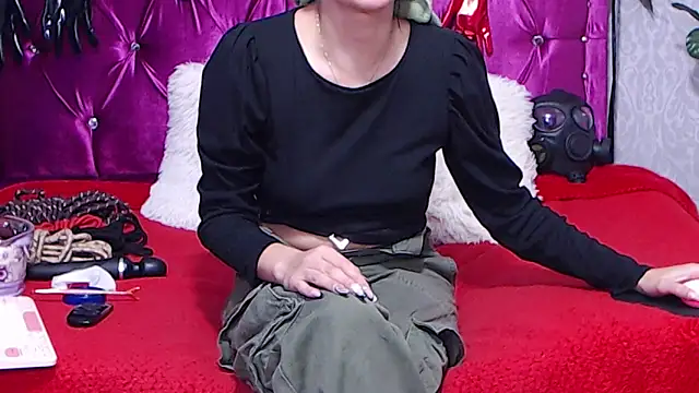 AyshaScott online show from 28, 1, 2025