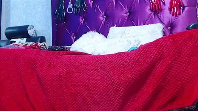 AyshaScott online show from 26, 11, 2025