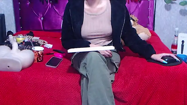 AyshaScott online show from 14, 3, 2026