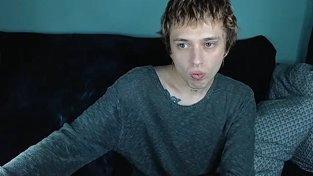 Snapshot of axxxturel chatting on 9, 1, 2025 axxxturel online show from 9, 1, 2025
