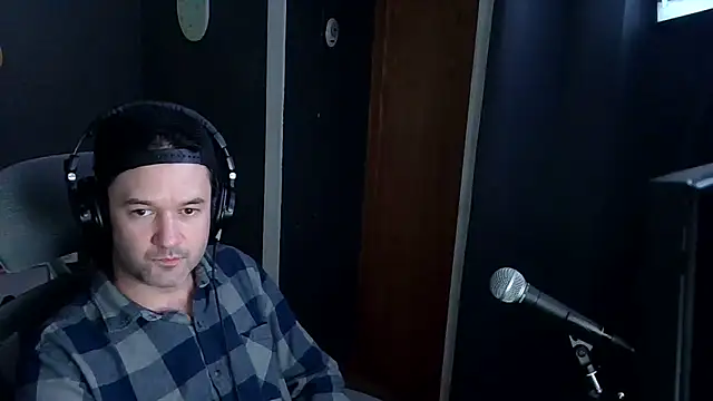 Snapshot of Stix_Zadinia chatting on 16, 4, 2026 Stix Zadinia online show from 16, 4, 2026
