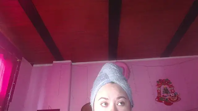 NikkiRous  online show from 22, 10, 2025