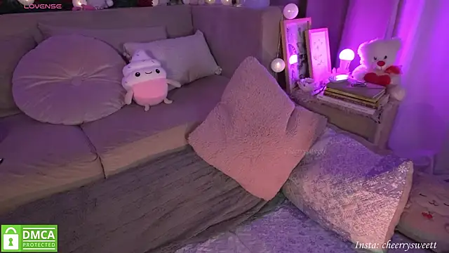 Cheerrysweett online show from 23, 12, 2025