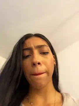 Ema azel online show from 26, 3, 2026