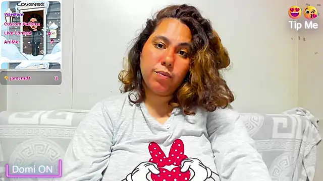 isobeladams20 online show from 23, 2, 2025