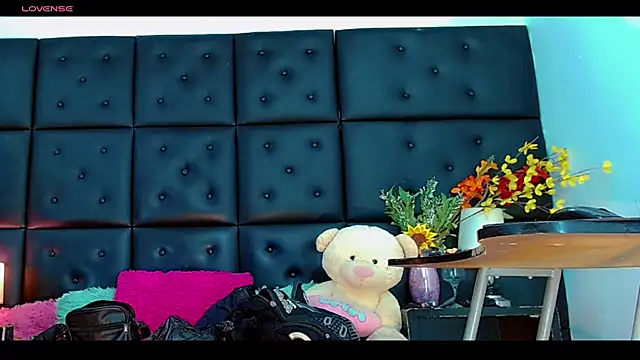 Snapshot of Daniela_Pink_ chatting on 22, 6, 2026 Daniela Pink online show from 22, 6, 2026
