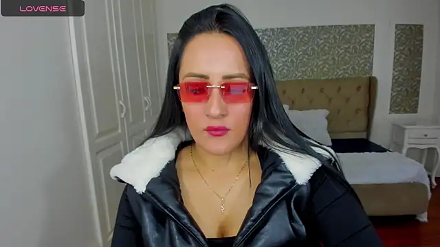 KimWessel  online show from 28, 3, 2026