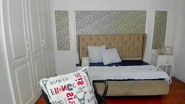 Snapshot of KimWessel_ chatting on 21, 5, 2026 KimWessel online show from 21, 5, 2026
