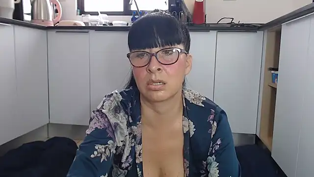 Snapshot of HellenLatin chatting on 21, 5, 2026 HellenLatin online show from 21, 5, 2026