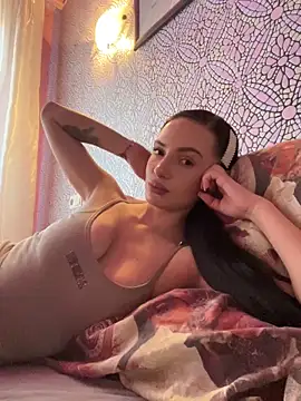 Snapshot of Kristis43 chatting on 28, 4, 2026 Kristis43 online show from 28, 4, 2026