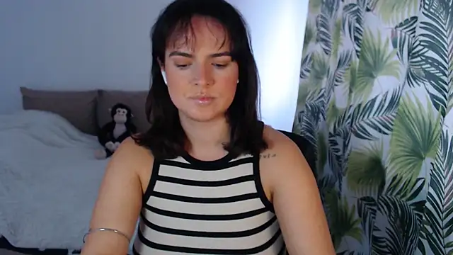 ChloeJewel1 online show from 2, 5, 2026