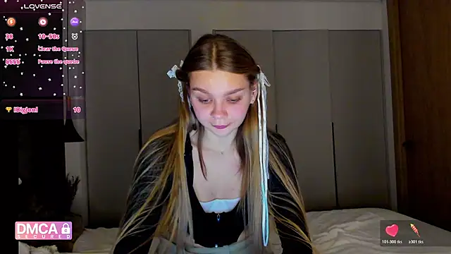 Molly sweetie online show from 22, 12, 2025