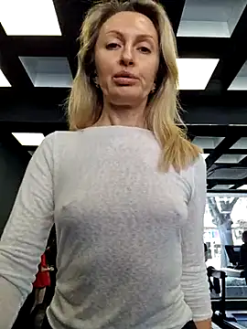 Snapshot of Miss____Mia_ chatting on 23, 2, 2025 Miss Mia online show from 23, 2, 2025