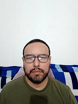 Snapshot of ElSunEagle chatting on 8, 1, 2026 ElSunEagle online show from 8, 1, 2026