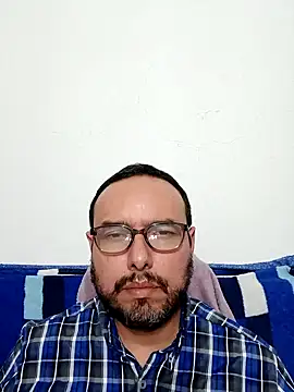 Snapshot of ElSunEagle chatting on 10, 1, 2026 ElSunEagle online show from 10, 1, 2026