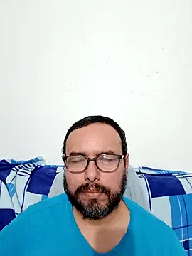 Snapshot of ElSunEagle chatting on 1, 2, 2026 ElSunEagle online show from 1, 2, 2026