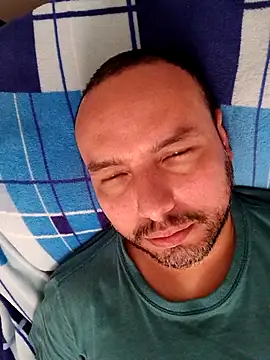 Snapshot of ElSunEagle chatting on 23, 2, 2026 ElSunEagle online show from 23, 2, 2026