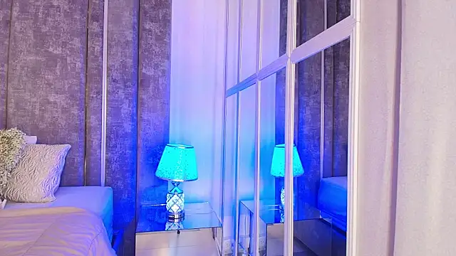 GiselOrtiz online show from 4, 4, 2026