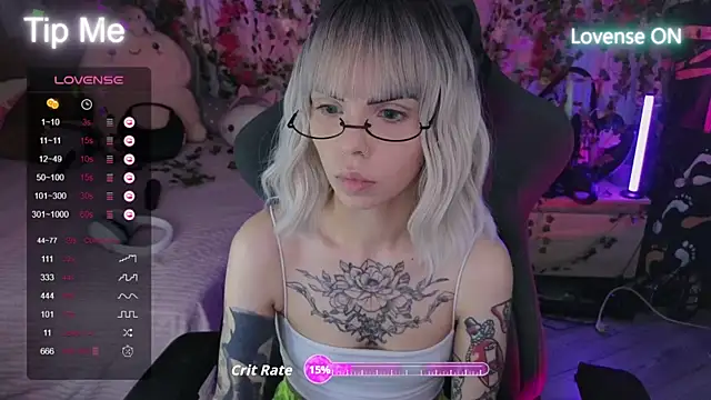 Kerry Kirk online show from 10, 9, 2025