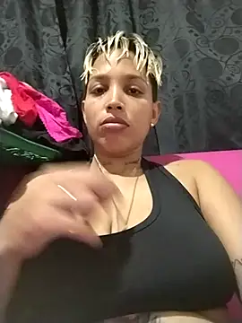 Dirty Zoe online show from 28, 10, 2025