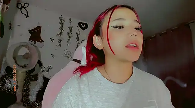 madisonx17 online show from 5, 1, 2025