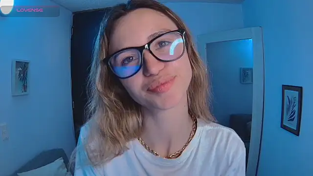 Lucy Princes online show from 19, 3, 2025