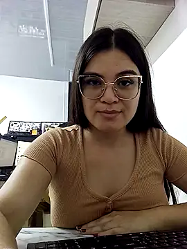 CamilaSofiia online show from 23, 10, 2025