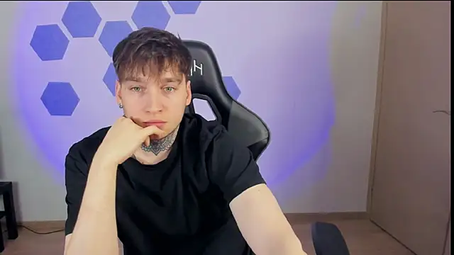 Chris Tyson online show from 20, 1, 2025