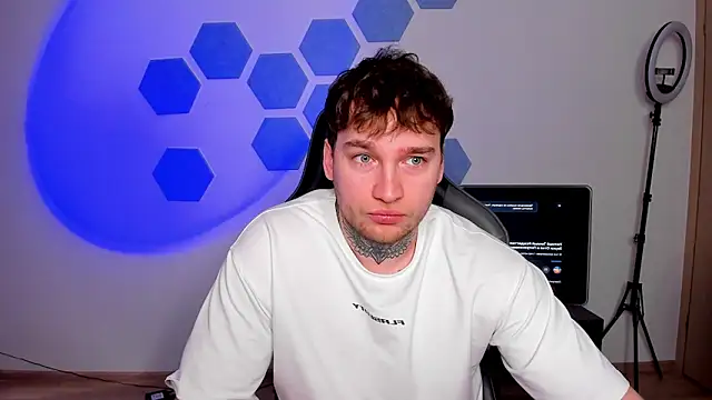 Chris Tyson online show from 24, 3, 2026