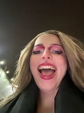 LoraaDoll online show from 1, 11, 2025