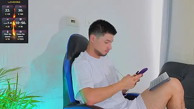 EdwardRoss  online show from 5, 3, 2026