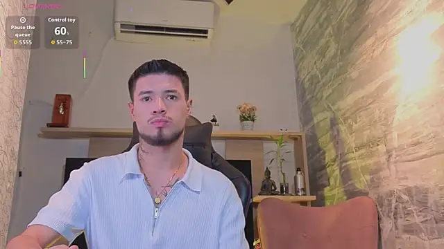 Snapshot of EdwardRoss_ chatting on 19, 6, 2026 EdwardRoss online show from 19, 6, 2026