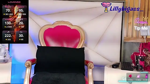 Snapshot of LilyyBigAss chatting on 5, 6, 2026 LilyyBigAss online show from 5, 6, 2026