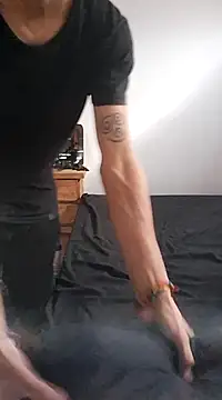 Snapshot of LYZBORNHD chatting on 12, 3, 2025 LYZBORNHD online show from 12, 3, 2025