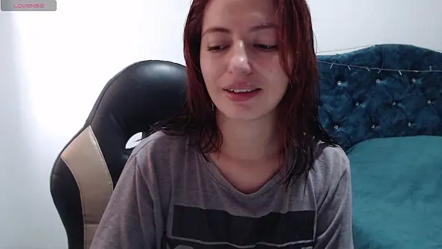 Kate lorens9 online show from 19, 2, 2025