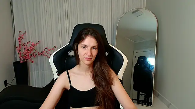 upssnowy online show from 28, 10, 2025