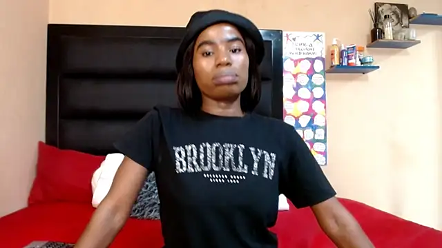 Snapshot of LongPussyLipsxx chatting on 24, 1, 2025 LongPussyLipsxx online show from 24, 1, 2025