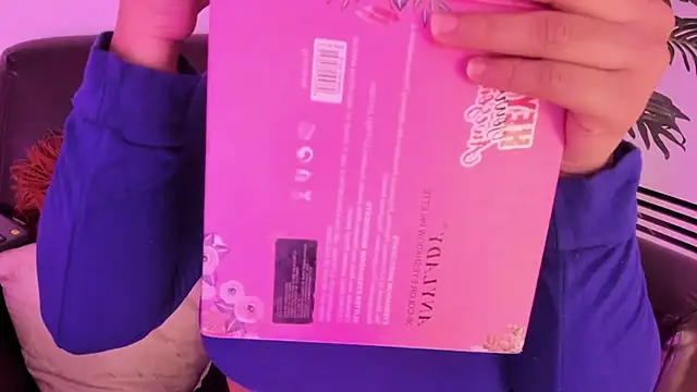 Snapshot of Miia_Thompsonn chatting on 17, 1, 2025 Miia Thompsonn online show from 17, 1, 2025