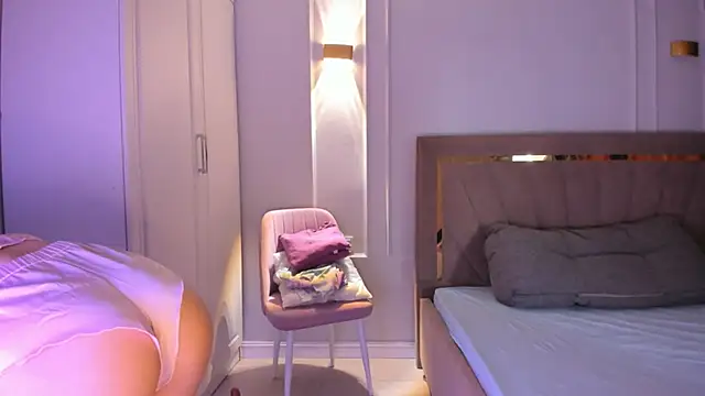 Snapshot of heemia chatting on 29, 3, 2026 heemia online show from 29, 3, 2026