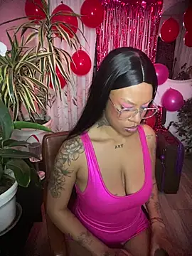 haiiley more online show from 14, 2, 2026