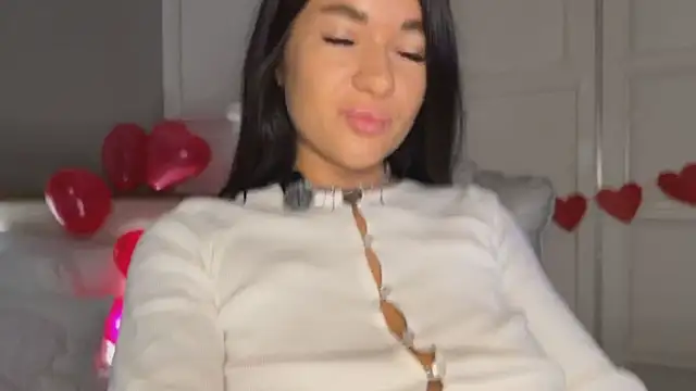 UrLillShy online show from 7, 2, 2026