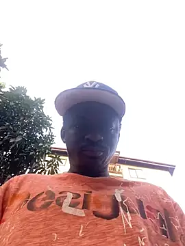 Snapshot of BigBrotherFreak chatting on 14, 5, 2026 BigBrotherFreak online show from 14, 5, 2026