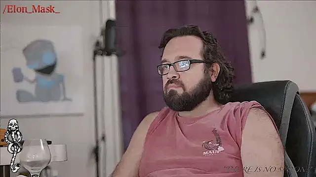 Seraph De La Luna online show from 1, 1, 2025