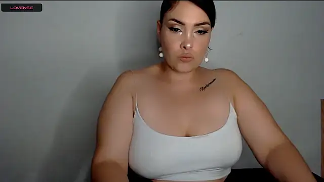 Miss Agatha online show from 11, 12, 2024