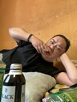 punk0805 online show from 17, 4, 2026