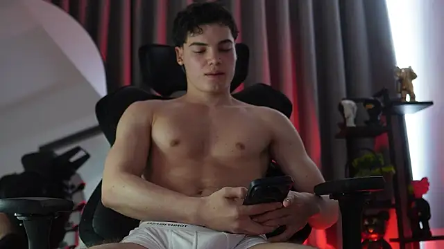 Max cortes1 online show from 19, 3, 2026