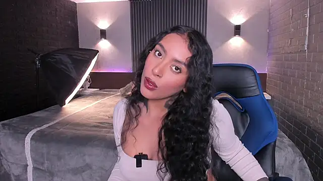 Snapshot of magic_marg chatting on 2, 2, 2026 magic marg online show from 2, 2, 2026