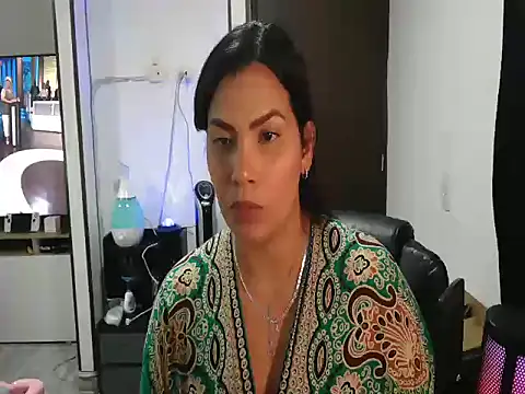 Snapshot of CarolinaRincon chatting on 14, 3, 2025 CarolinaRincon online show from 14, 3, 2025